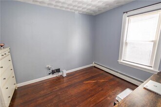 143 Coyle Ave in Pawtucket, RI - Building Photo - Building Photo