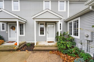 43 Copley Rd in Glastonbury, CT - Building Photo - Building Photo