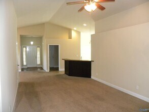 202 Ashbrook Cir in Harvest, AL - Building Photo - Building Photo