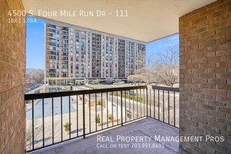 4500 S Four Mile Run Dr in Arlington, VA - Building Photo - Building Photo