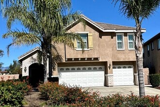 16628 Atlas Ln in Fontana, CA - Building Photo - Building Photo