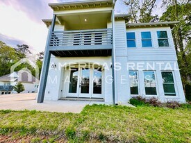 3690 Kirkstone Wy in Vestavia Hills, AL - Building Photo