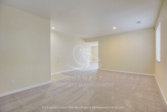 1746 Barney Ave in Olivehurst, CA - Building Photo - Building Photo