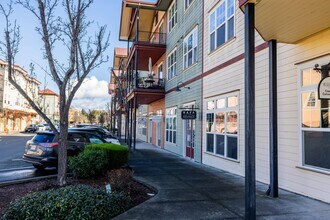 Town Green Village in Windsor, CA - Building Photo - Building Photo