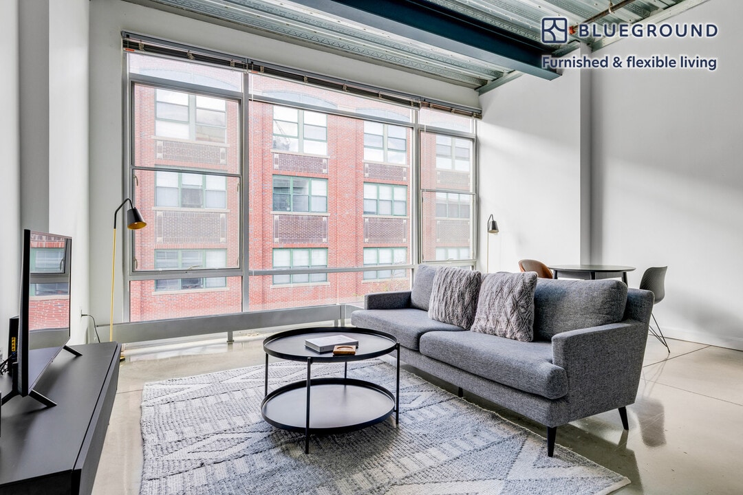 23 Sidney St in Cambridge, MA - Foto de edificio