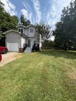 7640 Katherine Dr in Denver, NC - Building Photo