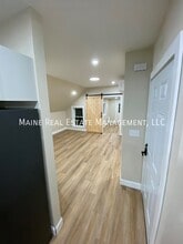 46 Main Rd S in Hampden, ME - Building Photo - Building Photo