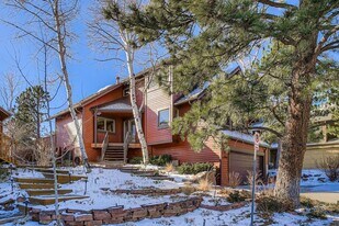 1996 Hardscrabble Pl in Boulder, CO - Building Photo
