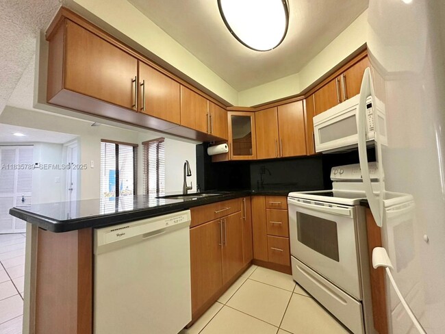 8305 SW 152nd Ave in Miami, FL - Building Photo - Building Photo