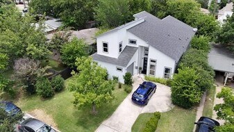 510 Krebs Ln in Austin, TX - Building Photo