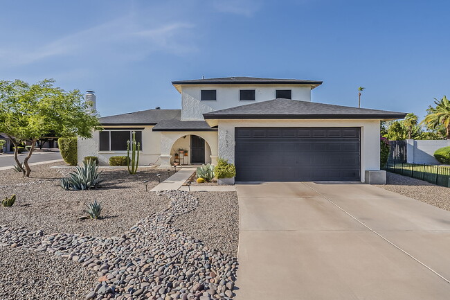 property at 2163 S Las Flores