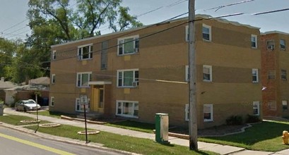 12501 S Ashland Ave in Calumet Park, IL - Foto de edificio - Building Photo