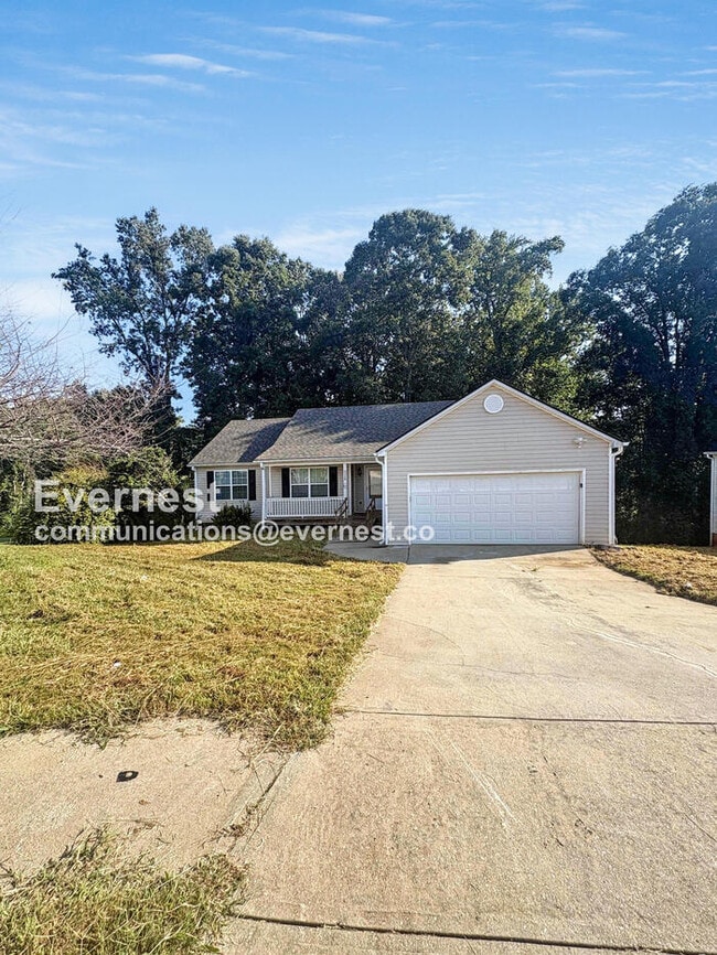 property at 926 Creekside Way