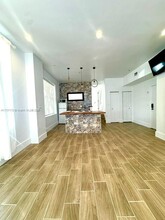 1502 Jefferson Ave in Miami Beach, FL - Building Photo - Building Photo