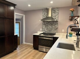 1589 Fruitland Ave in Mayfield Heights, OH - Building Photo