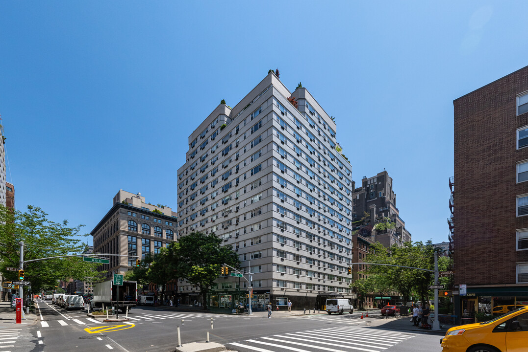 Lawrence House Apartments in New York, NY - Building Photo