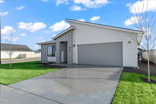 6778 S Lumberton Wy in Meridian, ID - Building Photo - Building Photo