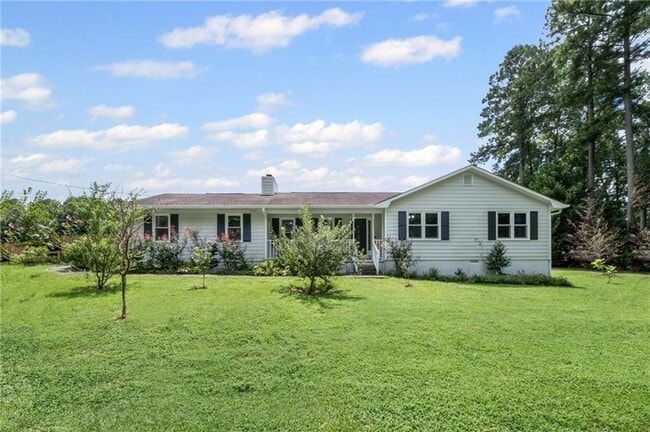 property at 3535 Stonewall Dr NW