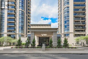 155 Beecroft Rd in Toronto, ON - Building Photo