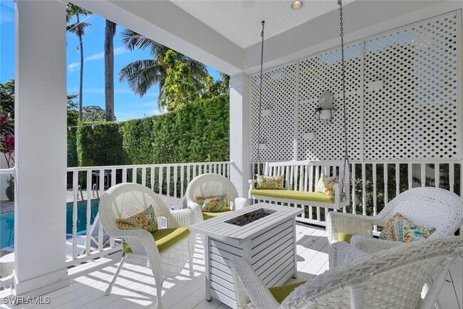 property at 362 2nd Ave N