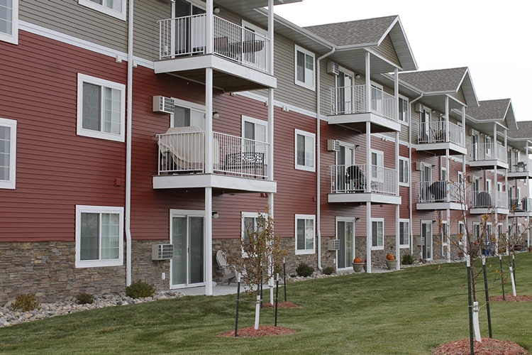 The Edge of Osgood Apartments in Fargo, ND - Building Photo