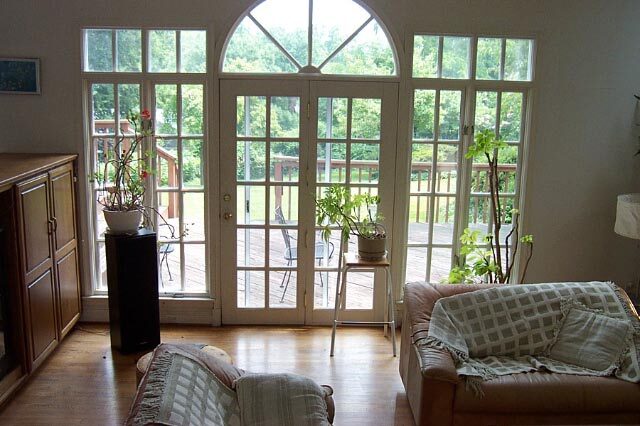 9405 Locust Hill Rd in Bethesda, MD - Building Photo - Building Photo