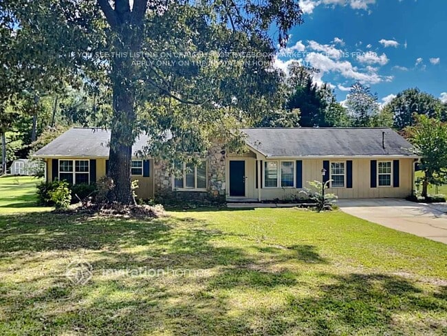 2907 Spring Lake Dr