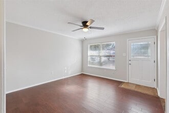 645 Redstone Ave in Edmond, OK - Building Photo - Building Photo