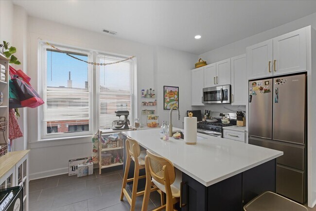 property at 2350 W Charleston St