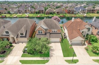 18015 Darling Point Ct in Cypress, TX - Building Photo - Building Photo