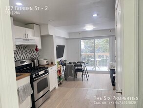 127 Borden St in Toronto, ON - Building Photo - Building Photo