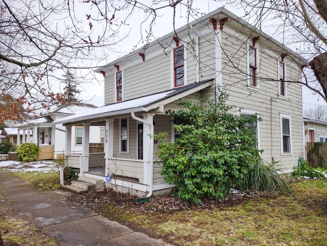 506 SE 6th Ave in Albany, OR - Building Photo - Building Photo