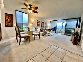 500 Lunalilo Home Rd in Honolulu, HI - Building Photo