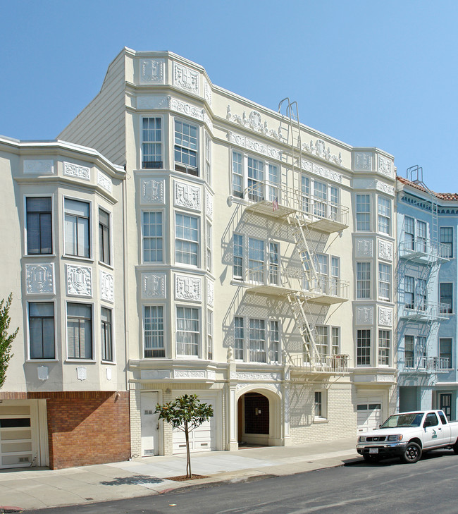 3436 Pierce St in San Francisco, CA - Building Photo - Building Photo