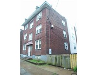 223 Spencer Ave in Pittsburgh, PA - Foto de edificio - Building Photo