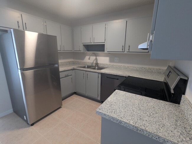property at 4552 SE Ontario Dr