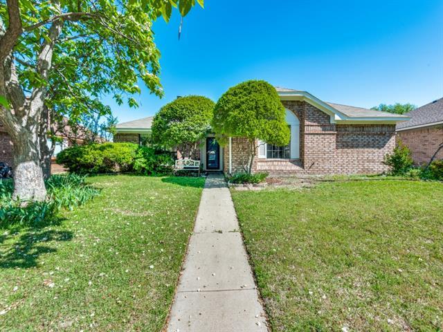 1321 Flameleaf Dr in Allen, TX - Building Photo