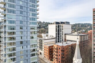 Tiffany & Clay Housing in Portland, OR - Building Photo - Building Photo