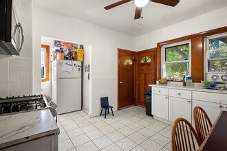 802 Winthrop Ave in Revere, MA - Building Photo - Building Photo