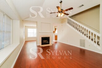 1201 Weatherford Dr in Austin, TX - Building Photo - Building Photo