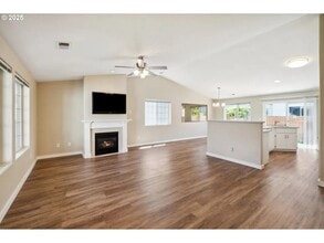 7803 NE 21st St in Vancouver, WA - Building Photo - Building Photo