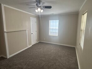 702 Bon St in Lenoir City, TN - Building Photo - Building Photo