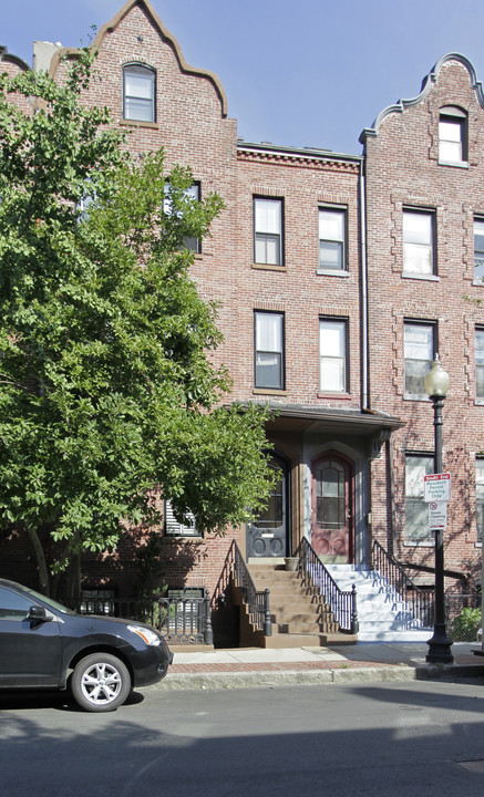 289 Shawmut Ave in Boston, MA - Building Photo