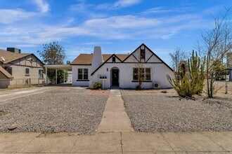 325 N 17th Dr in Phoenix, AZ - Building Photo - Building Photo