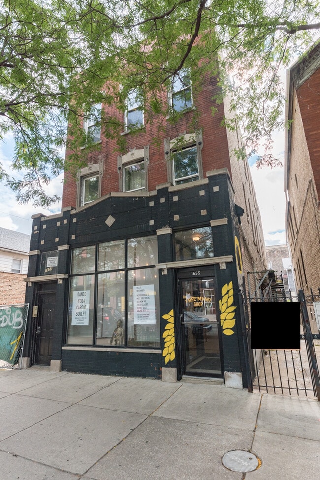 property at 1655 W Division St