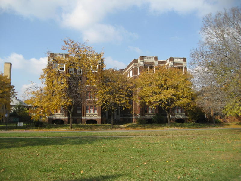 Stanhope Manor in Detroit, MI - Foto de edificio