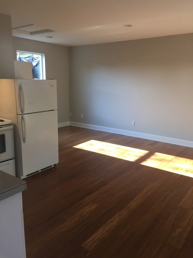 3727 SE Cora St in Portland, OR - Building Photo - Building Photo