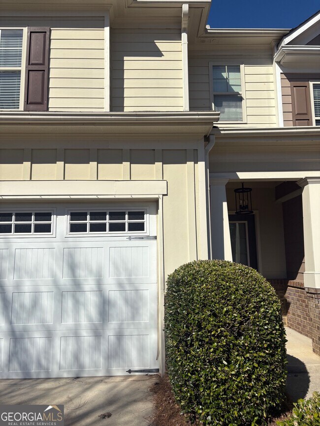 6125 Crested Moss Dr in Alpharetta, GA - Building Photo - Building Photo