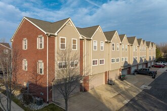 Midtown Brownstones in Taylor, MI - Building Photo - Building Photo