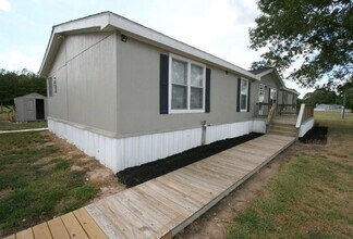9824 Stone Ranch Blvd in Montgomery, TX - Building Photo - Building Photo